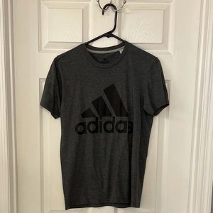 MENS SMALL - ADIDAS (non smoker)